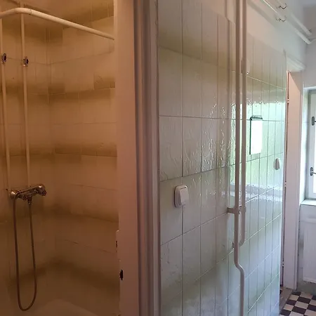 - Jr. Poolparty Prázdninový dům